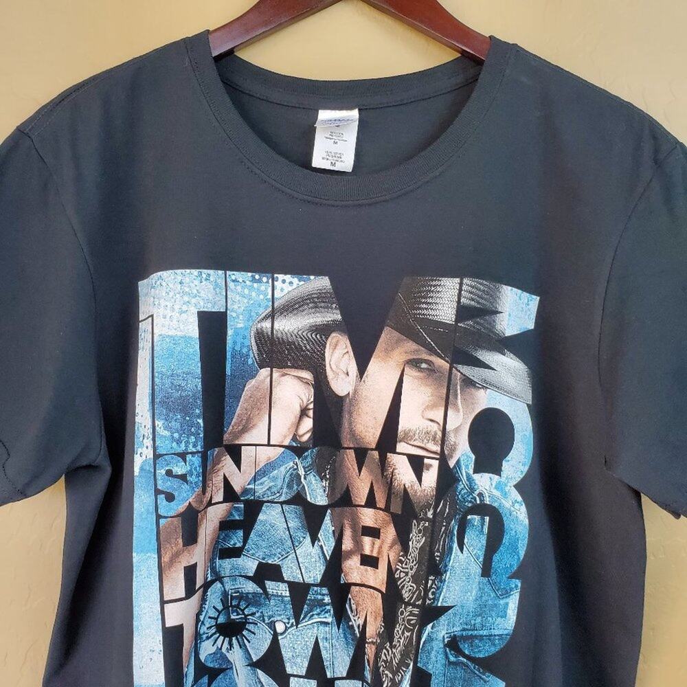 Tim McGraw Tour 2014 Graphic Concert Tee - Picture 3 of 14